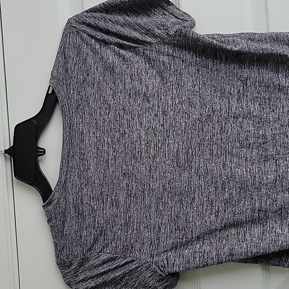 Danskin Women's V Neck Shirt - Picture 7 of 11